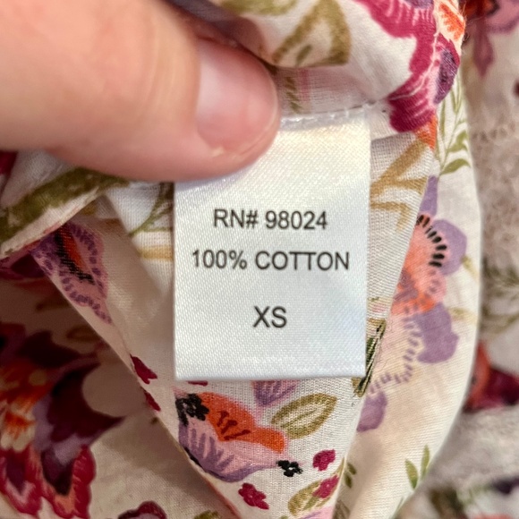 NWT House of Harlow 1960 Button Down Pink Floral Print Blouse Extra Small XS - Picture 5 of 10